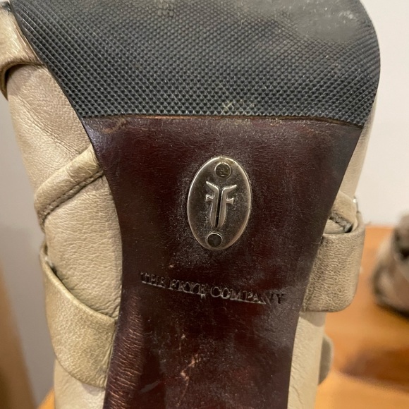 FRYE 8 Allie Softy Pump sage-gray heels booties - Picture 2 of 9